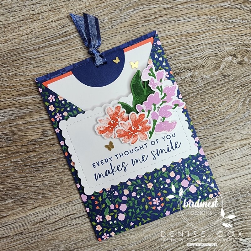 Close up photo of the front of the Stampin' Up! Textured Floral pocket card