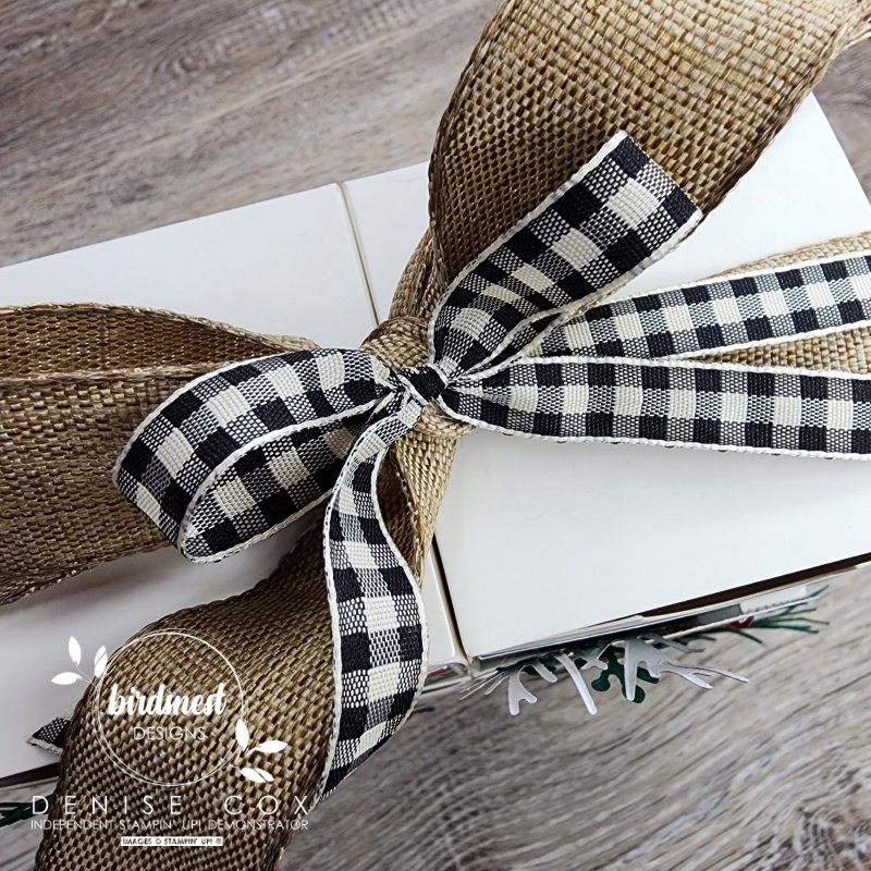 Close up photo of the two different ribbon bows at the top of the Joy of Noel Treat Boxes